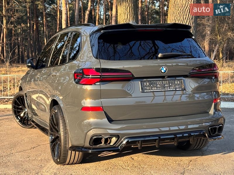 Внедорожник / Кроссовер BMW X5 2024 в Киеве