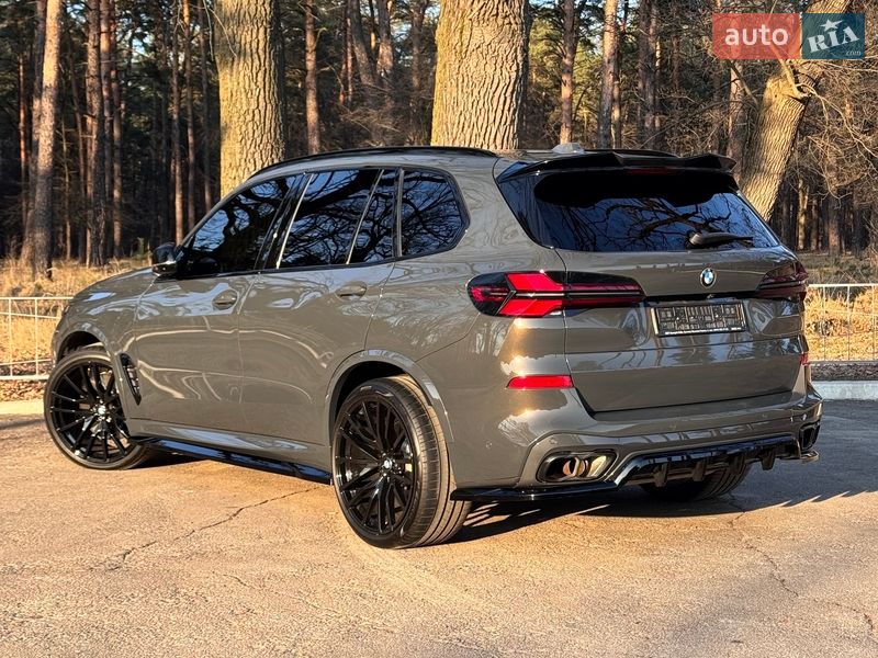 Внедорожник / Кроссовер BMW X5 2024 в Киеве