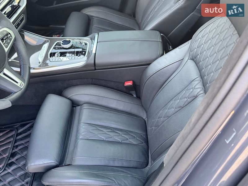 Внедорожник / Кроссовер BMW X5 2024 в Киеве