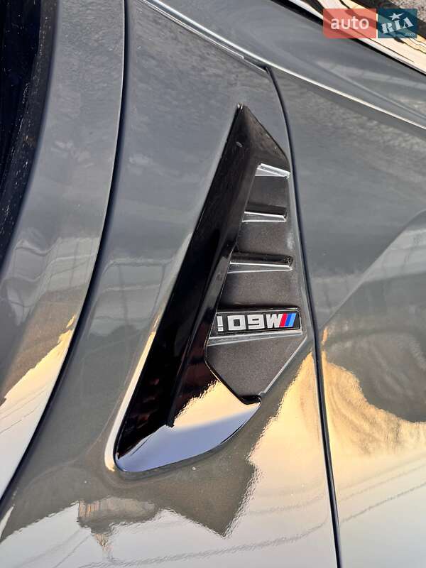 Внедорожник / Кроссовер BMW X5 2024 в Киеве
