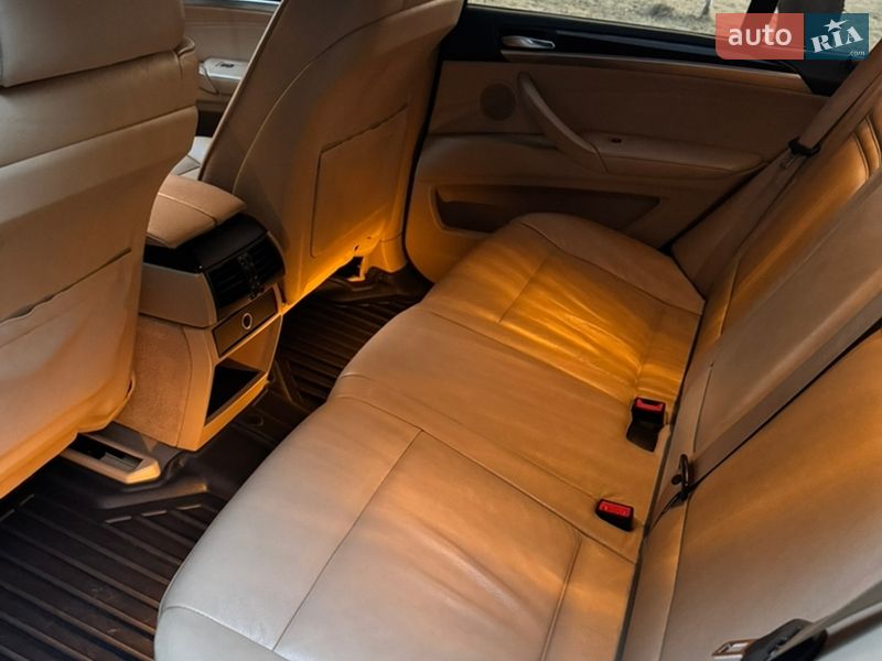 Позашляховик / Кросовер BMW X5 2007 в Луцьку