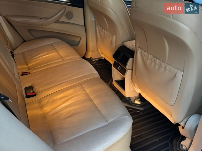 Позашляховик / Кросовер BMW X5 2007 в Луцьку