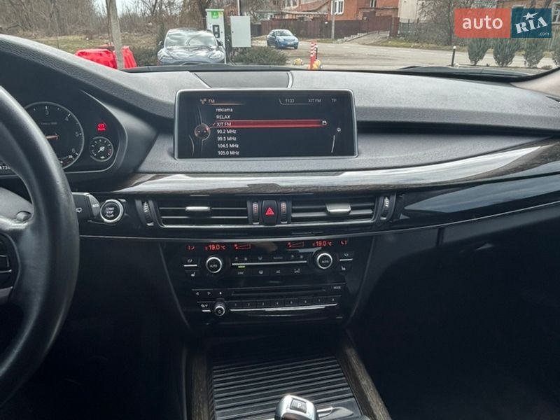 Позашляховик / Кросовер BMW X5 2015 в Полтаві фото 10 Позашляховик / Кросовер BMW X5 2015 в Полтаві