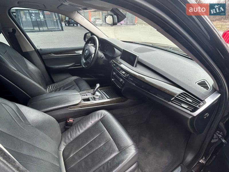 Позашляховик / Кросовер BMW X5 2015 в Полтаві фото 15 Позашляховик / Кросовер BMW X5 2015 в Полтаві