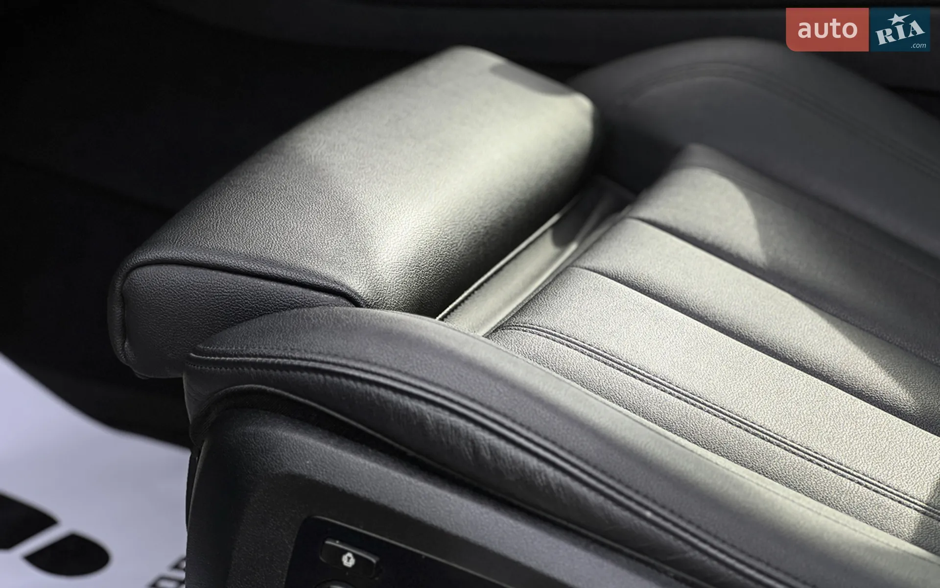 2020 BMW X5 - мініатюра 37