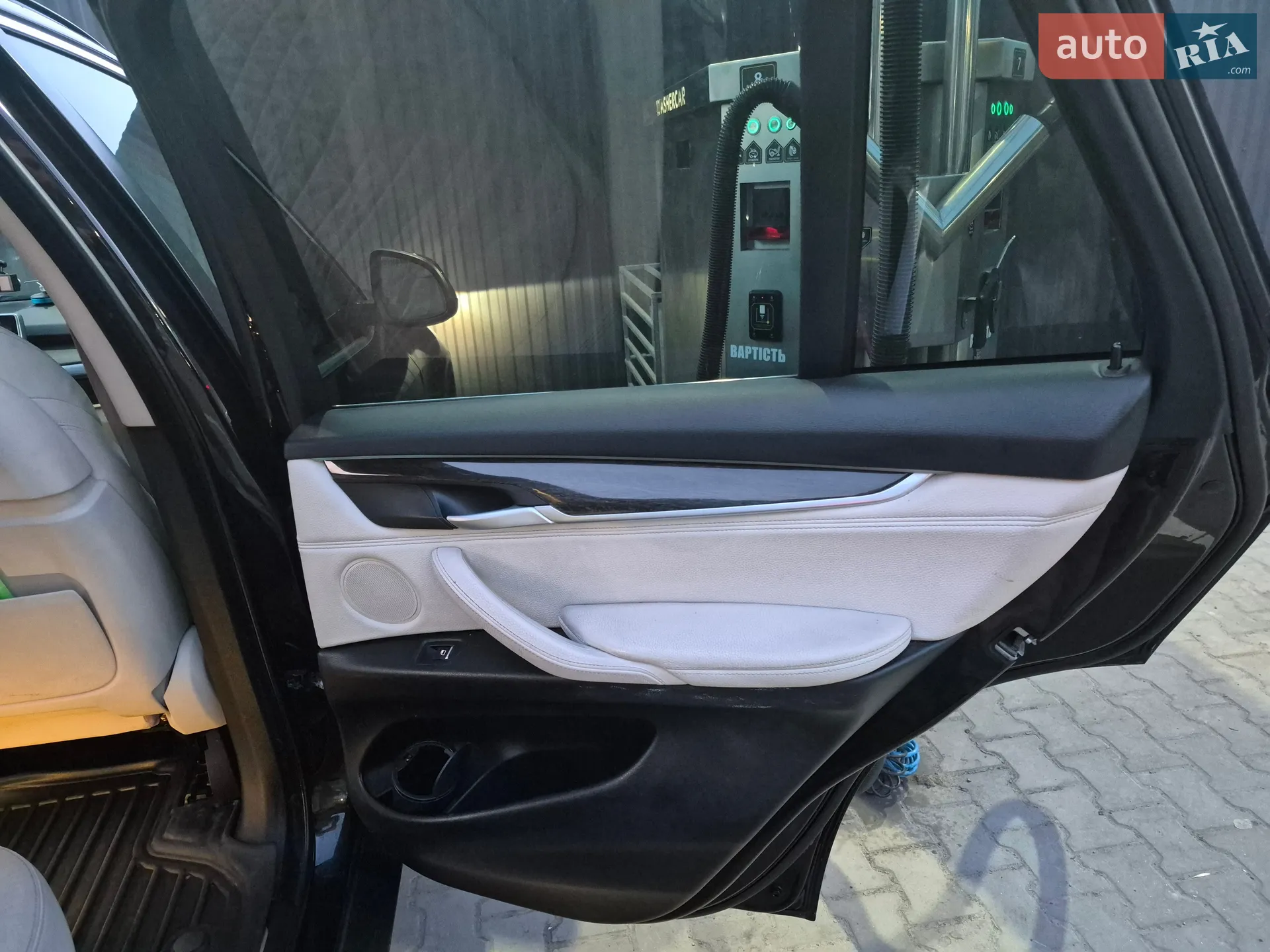 2015 BMW X5 - мініатюра 23