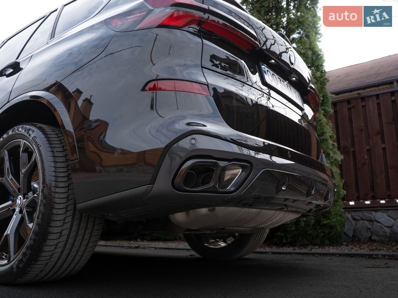 Внедорожник / Кроссовер BMW X5 2024 в Киеве