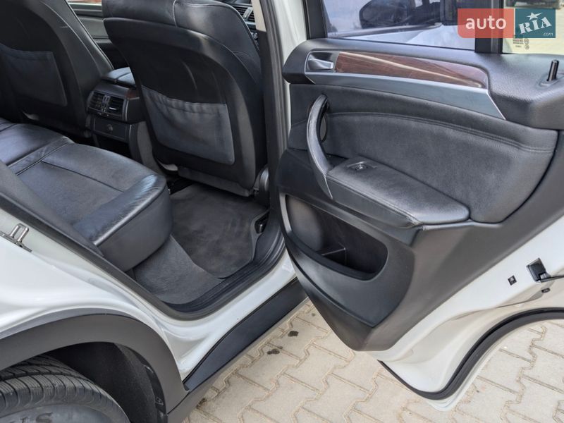 Внедорожник / Кроссовер BMW X5 2010 в Тернополе фото 37 Внедорожник / Кроссовер BMW X5 2010 в Тернополе