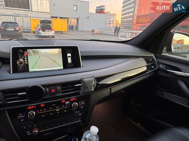 Внедорожник / Кроссовер BMW X5 2015 в Днепре
