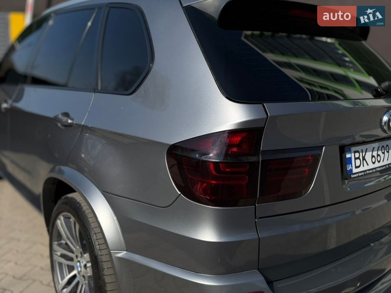 Внедорожник / Кроссовер BMW X5 2012 в Ровно