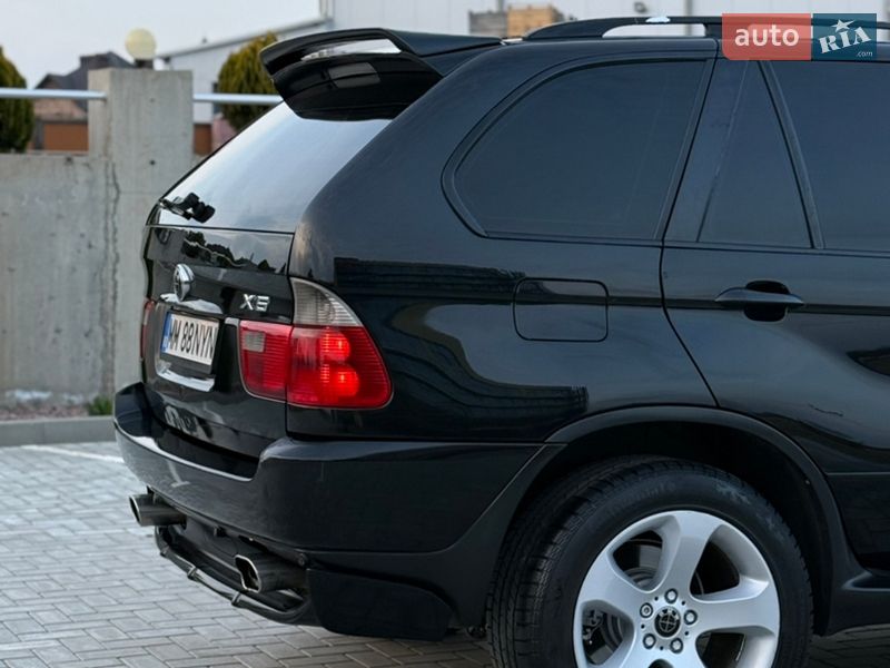 Внедорожник / Кроссовер BMW X5 2005 в Черновцах