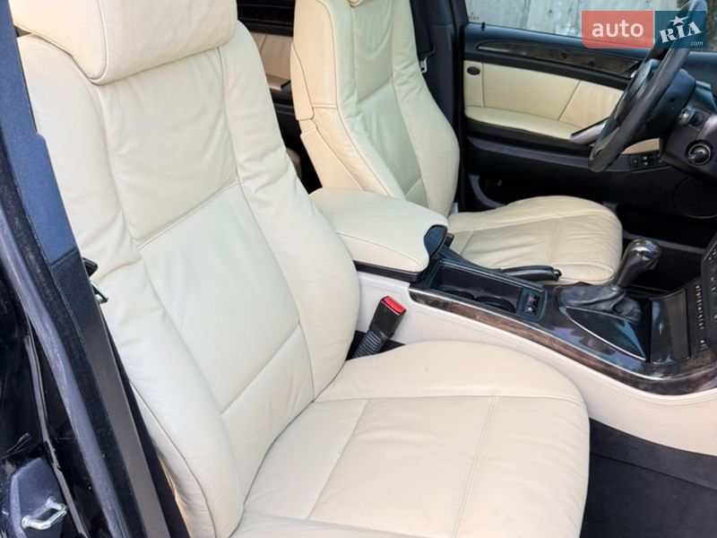 Внедорожник / Кроссовер BMW X5 2005 в Черновцах