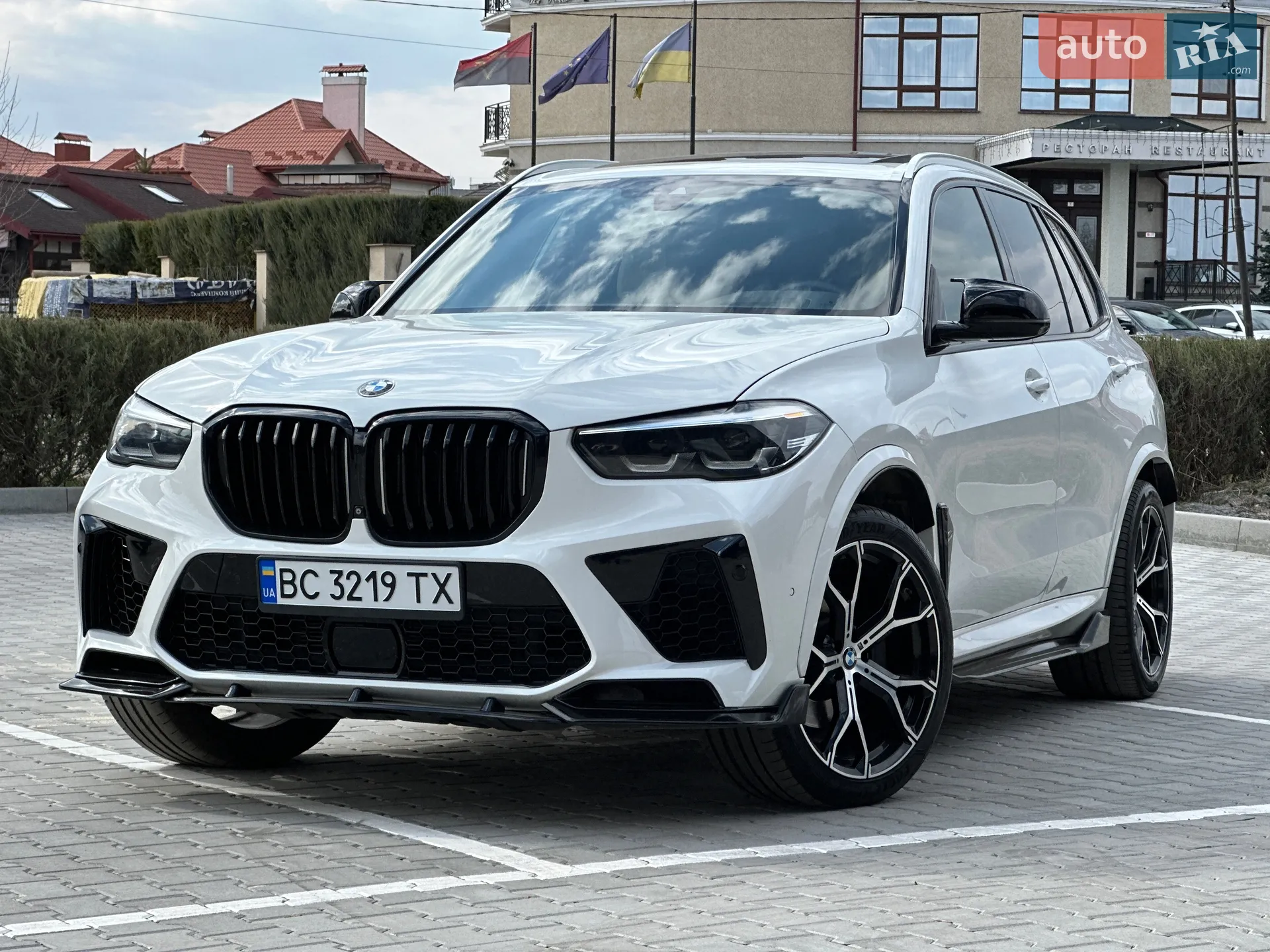 2019 BMW X5 - фото 1