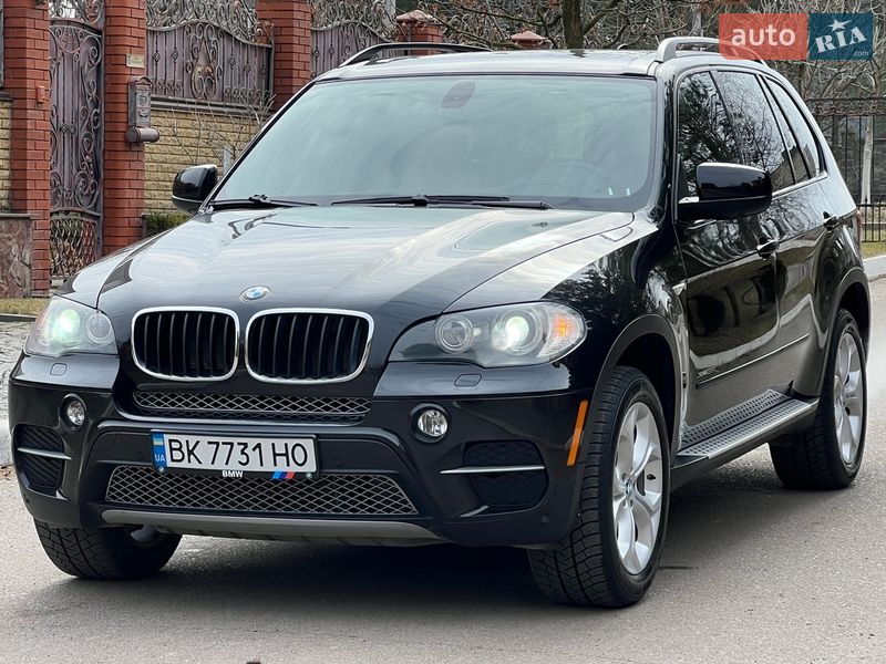 Внедорожник / Кроссовер BMW X5 2010 в Ровно