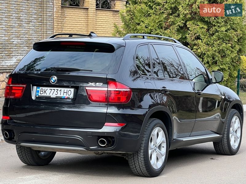 Внедорожник / Кроссовер BMW X5 2010 в Ровно