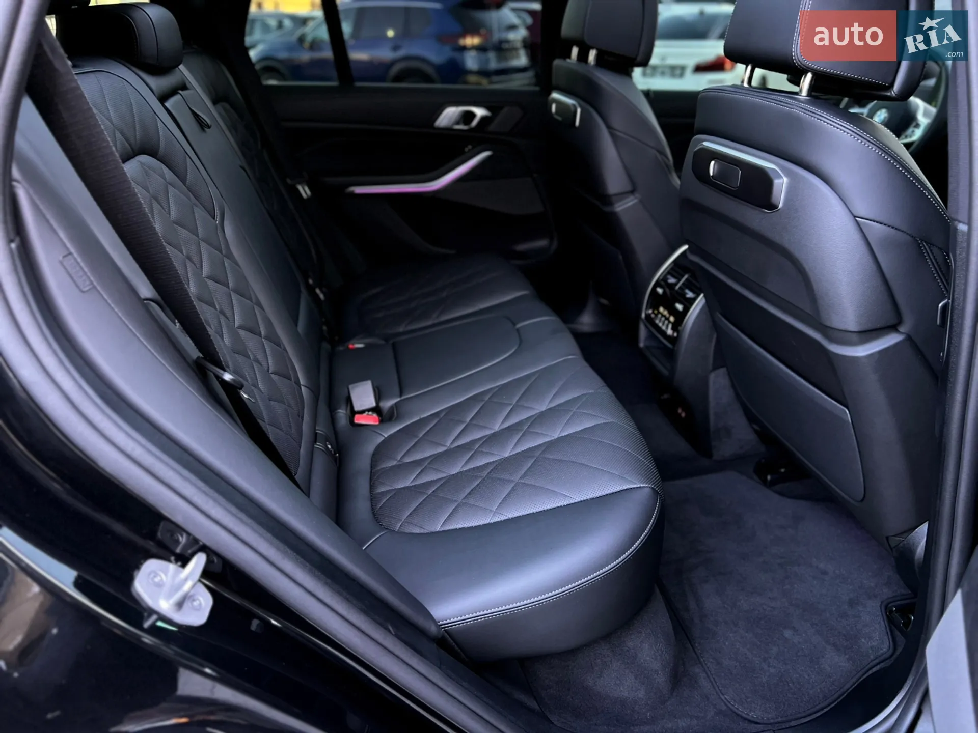 2025 BMW X5 - мініатюра 32