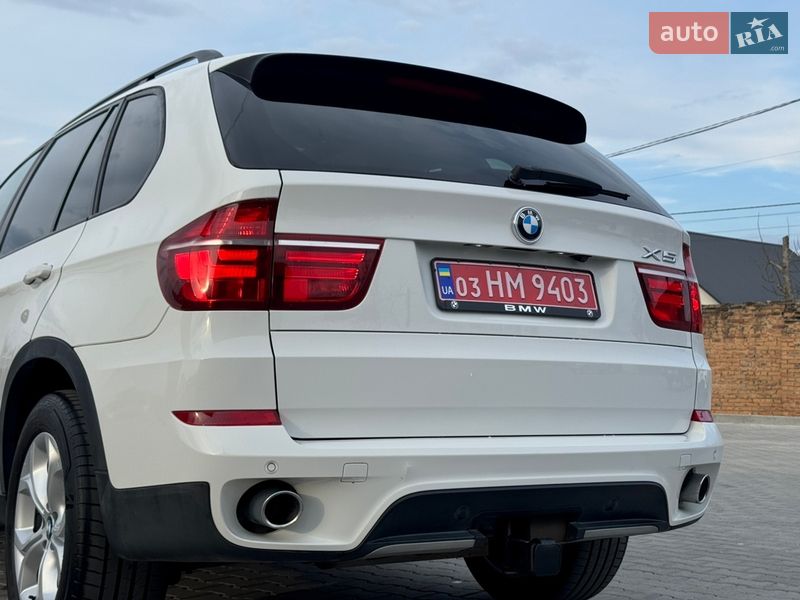 Позашляховик / Кросовер BMW X5 2012 в Рівному