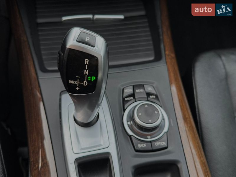 Позашляховик / Кросовер BMW X5 2012 в Рівному