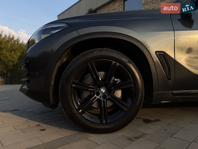 Позашляховик / Кросовер BMW X5 2019 в Луцьку