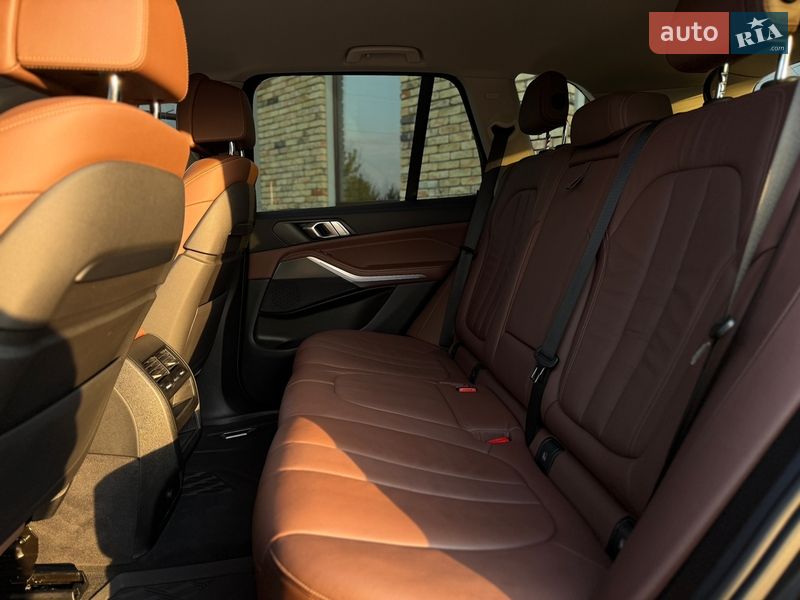 Позашляховик / Кросовер BMW X5 2019 в Луцьку