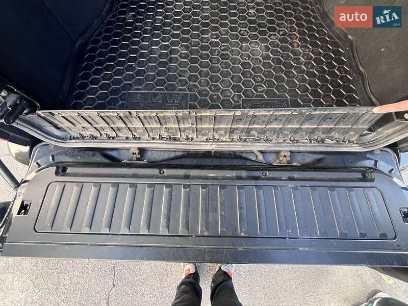 Внедорожник / Кроссовер BMW X5 2003 в Киеве
