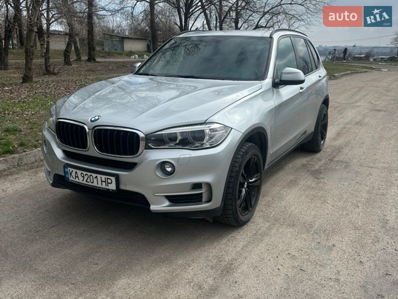 Внедорожник / Кроссовер BMW X5 2017 в Днепре