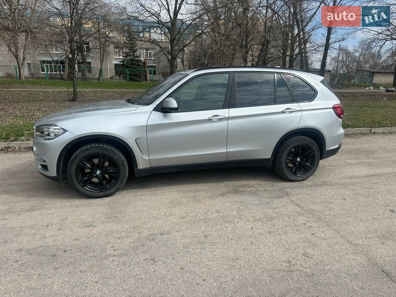 Внедорожник / Кроссовер BMW X5 2017 в Днепре