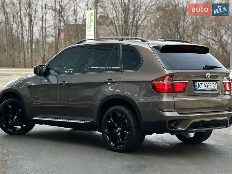 Внедорожник / Кроссовер BMW X5 2011 в Ивано-Франковске