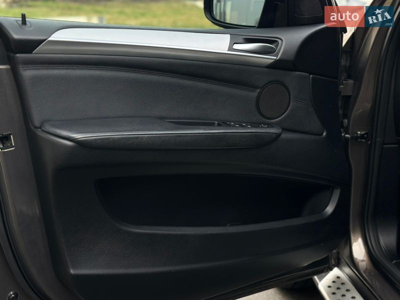 Внедорожник / Кроссовер BMW X5 2011 в Ивано-Франковске