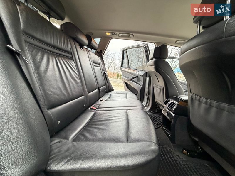 Позашляховик / Кросовер BMW X5 2009 в Коломиї