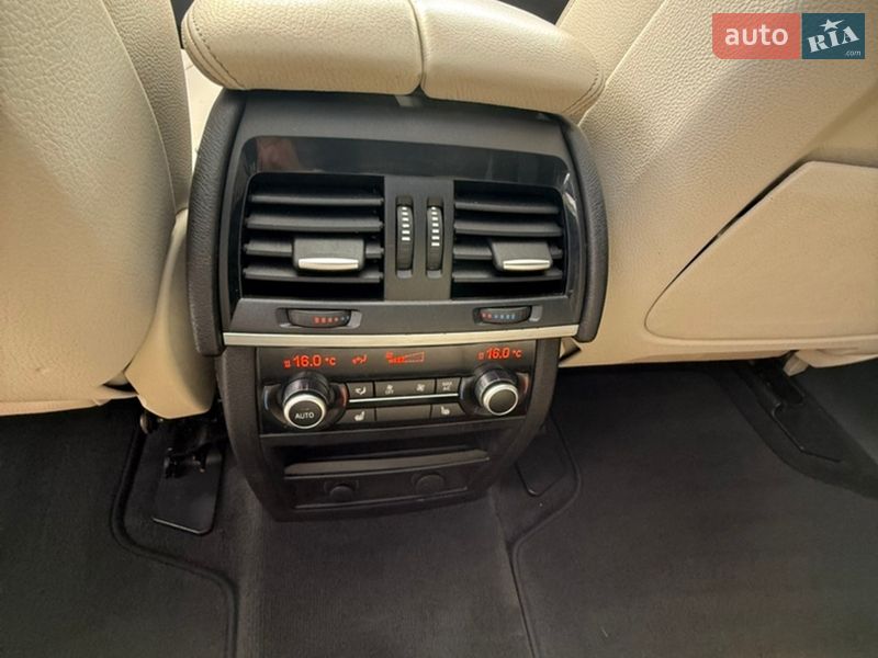 Внедорожник / Кроссовер BMW X5 2013 в Тернополе