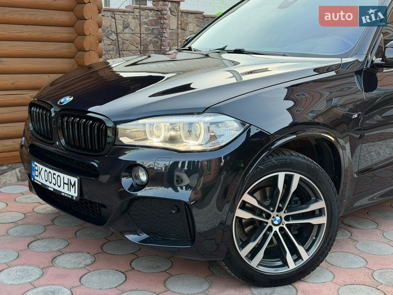 Внедорожник / Кроссовер BMW X5 2015 в Вараше