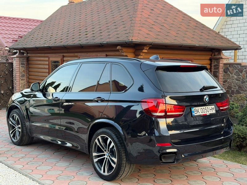Внедорожник / Кроссовер BMW X5 2015 в Вараше