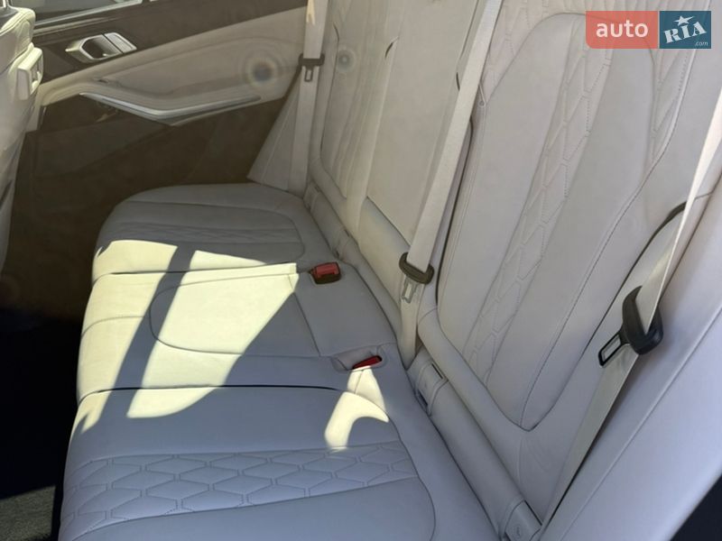 Внедорожник / Кроссовер BMW X5 2021 в Киеве