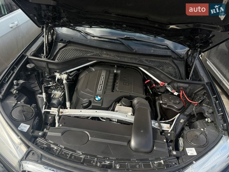 Внедорожник / Кроссовер BMW X5 2014 в Киеве