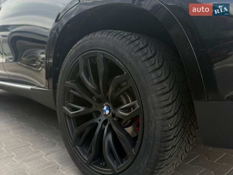 Внедорожник / Кроссовер BMW X5 2014 в Киеве