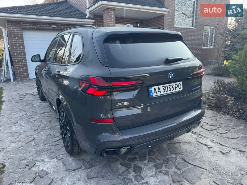 Внедорожник / Кроссовер BMW X5 2023 в Киеве