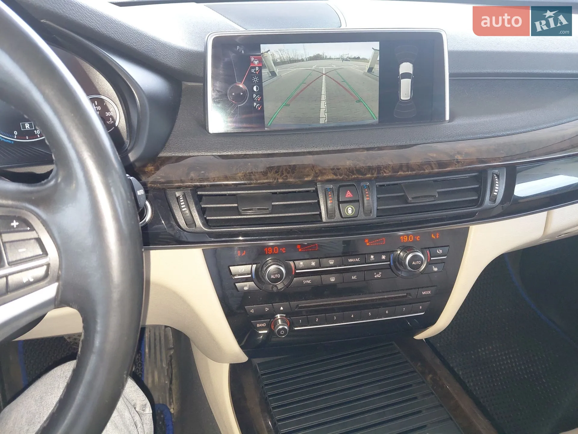 2016 BMW X5 - мініатюра 13