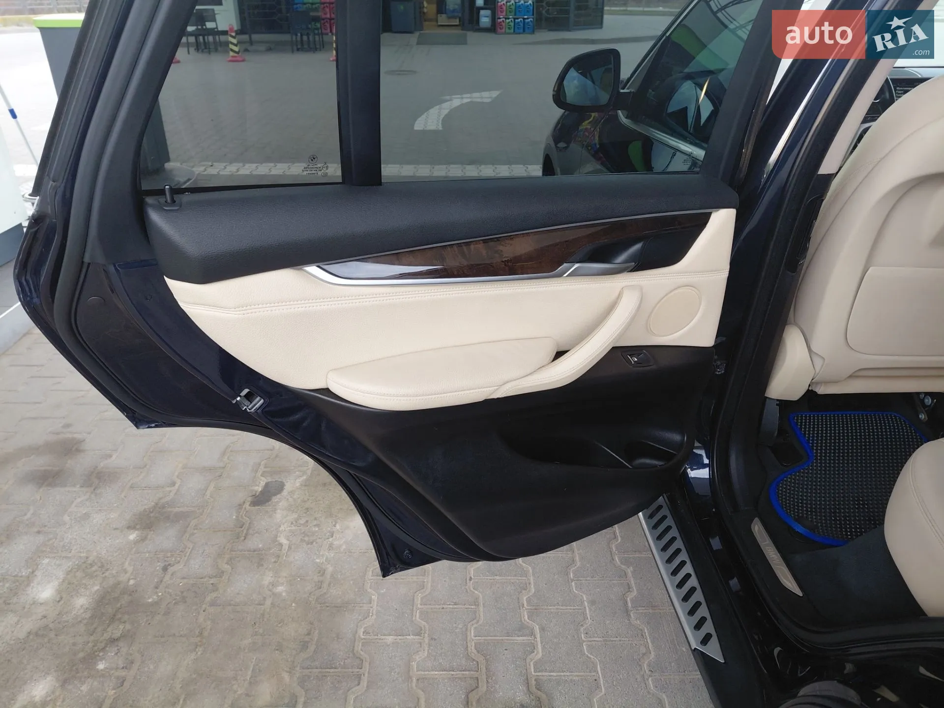 2016 BMW X5 - мініатюра 18