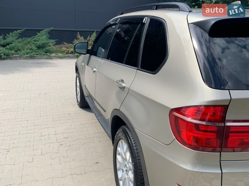 Внедорожник / Кроссовер BMW X5 2011 в Белой Церкви