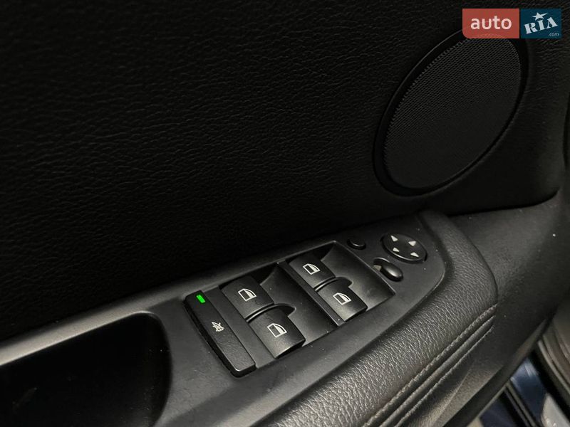 Внедорожник / Кроссовер BMW X5 2011 в Киеве