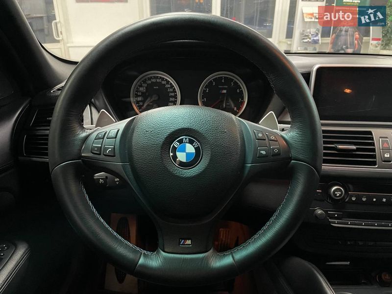 Внедорожник / Кроссовер BMW X5 2011 в Киеве