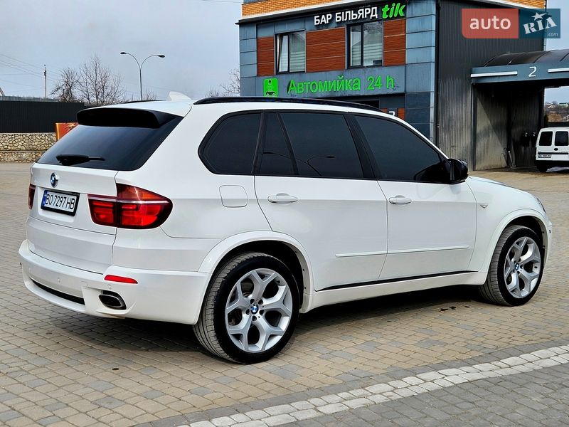 Внедорожник / Кроссовер BMW X5 2012 в Подволочиске
