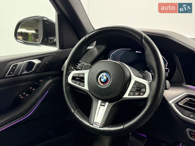 Внедорожник / Кроссовер BMW X5 2021 в Одессе