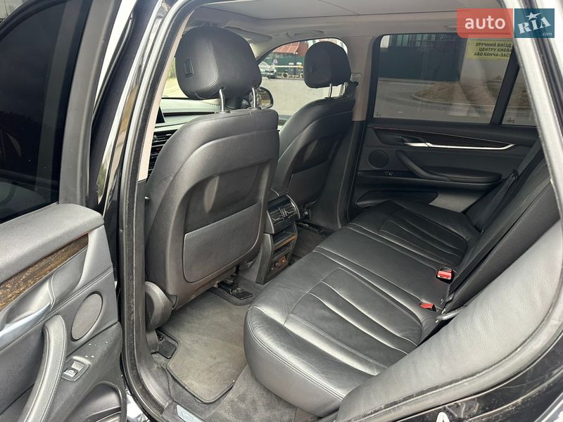 Внедорожник / Кроссовер BMW X5 2014 в Киеве