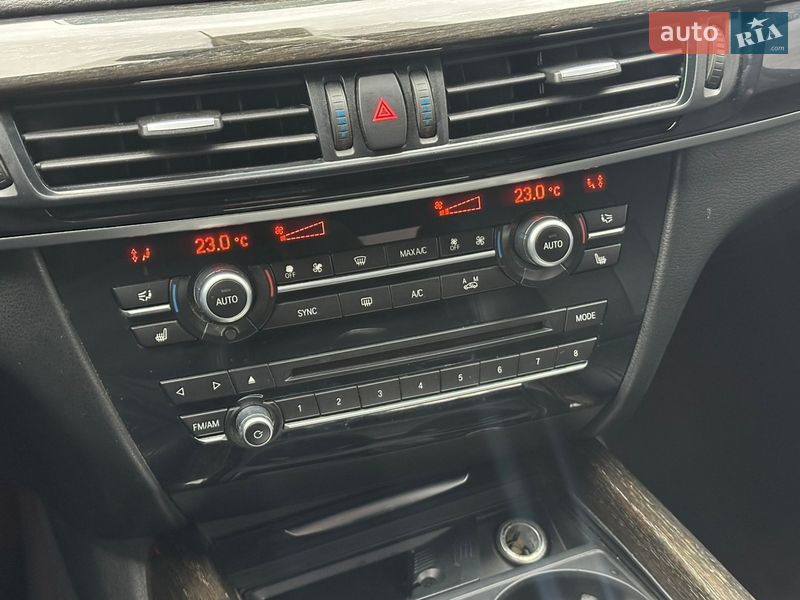 Внедорожник / Кроссовер BMW X5 2014 в Киеве