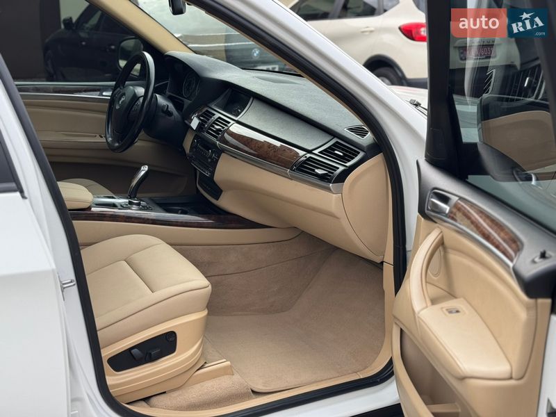 Внедорожник / Кроссовер BMW X5 2011 в Черкассах фото 11 Внедорожник / Кроссовер BMW X5 2011 в Черкассах
