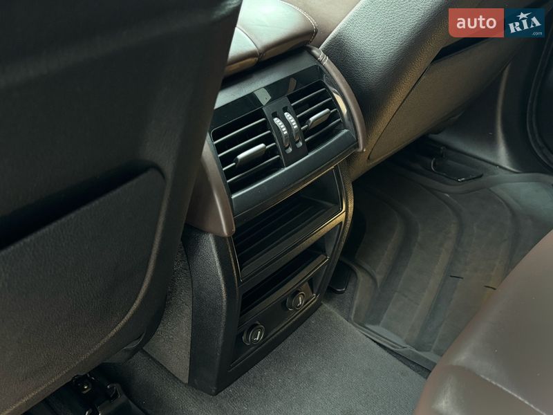 Позашляховик / Кросовер BMW X5 2015 в Дрогобичі