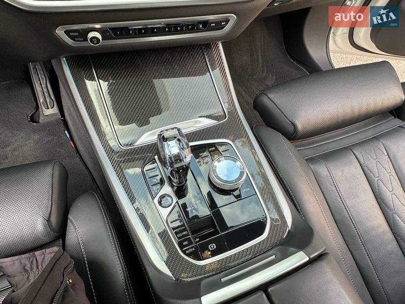 Внедорожник / Кроссовер BMW X5 2022 в Днепре