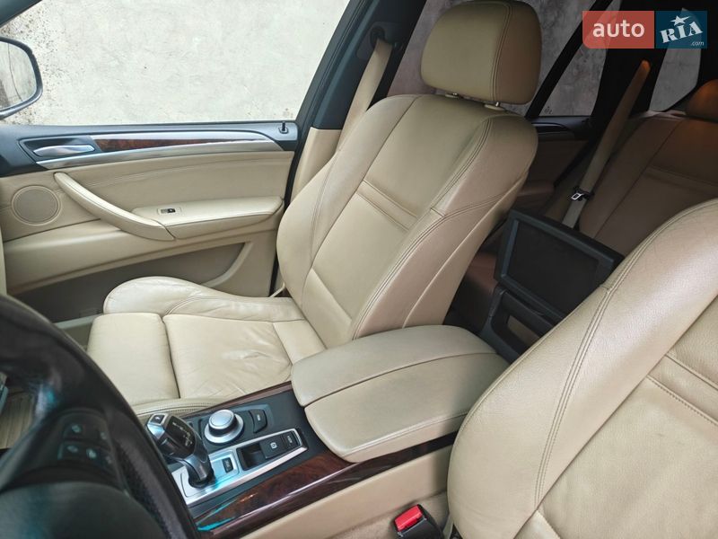 Внедорожник / Кроссовер BMW X5 2007 в Одессе